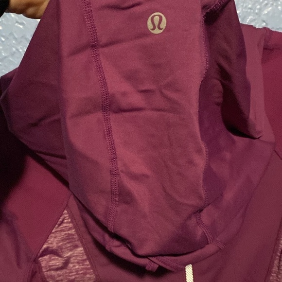 Lululemon Dewberry Purple Run For Your Life Pullover Athletic Hoodie women's - Picture 6 of 8